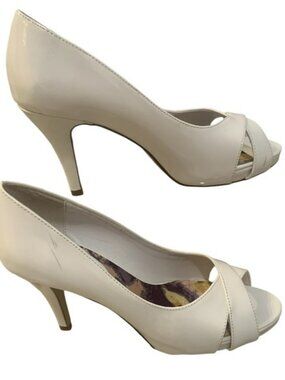 Madden Girl | White heels size 8.5